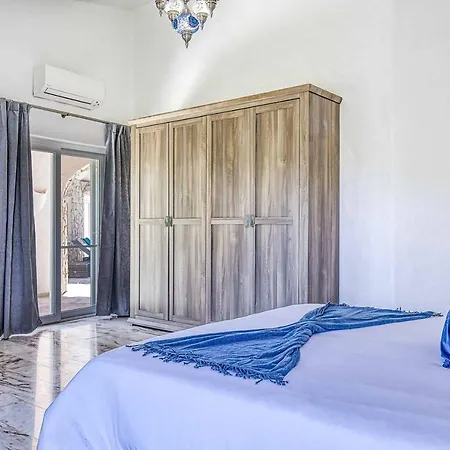 Casa Golfiinhos Villa